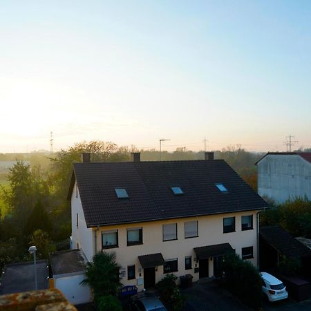 Grosse Ferienwohnung, Apartment In Leimen Wehome Komfort Eksteriør bilde